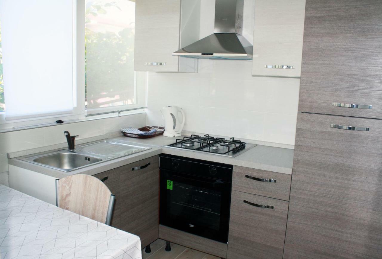 Apartment Vera Umago Exterior foto